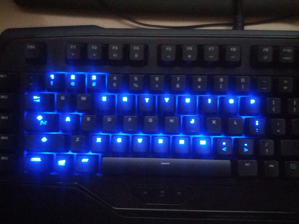 ROCCAT™ Ryos MK Pro – Mechanical Gaming Keyboard